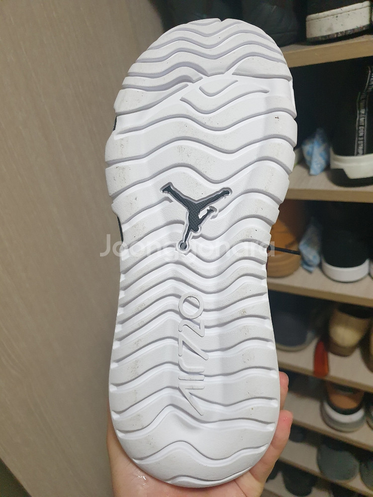 (1회실착)나이키 조던에어로스페이스720 사이즈265--1