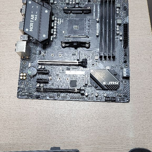 Msi B450M 박격포 MAX 팝니다