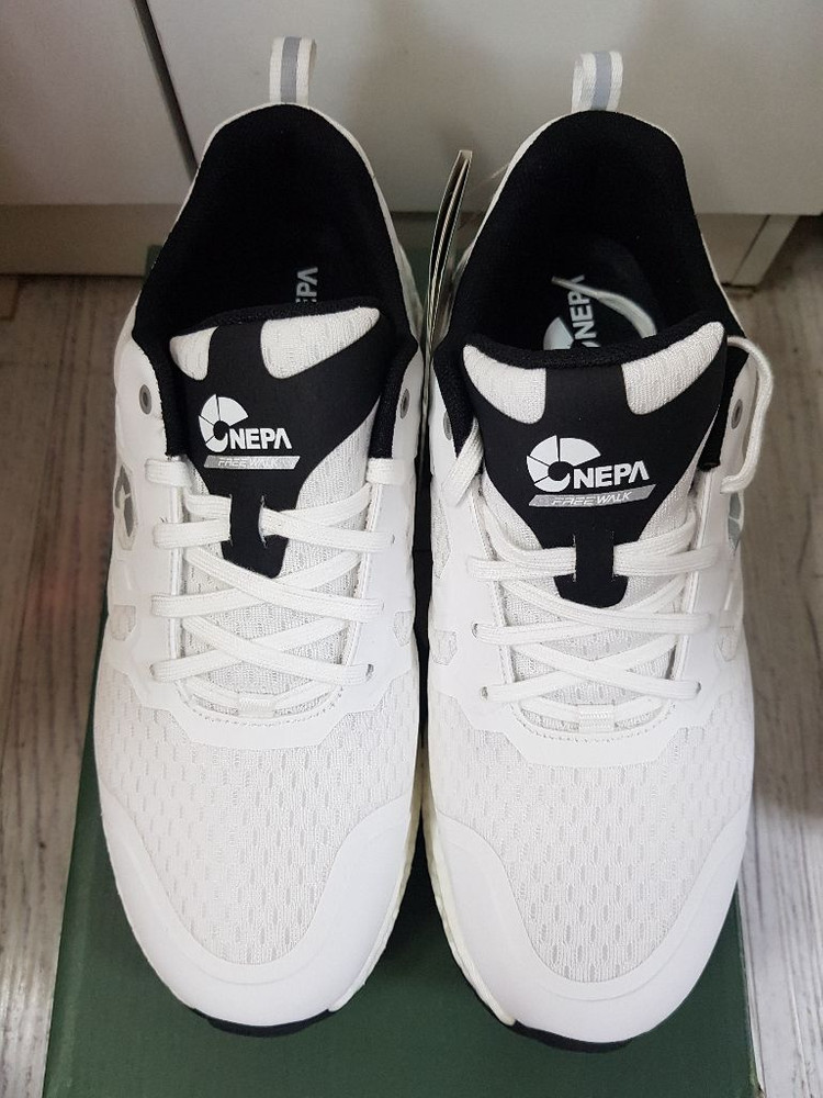 네파 트레킹화 265,270 이미지