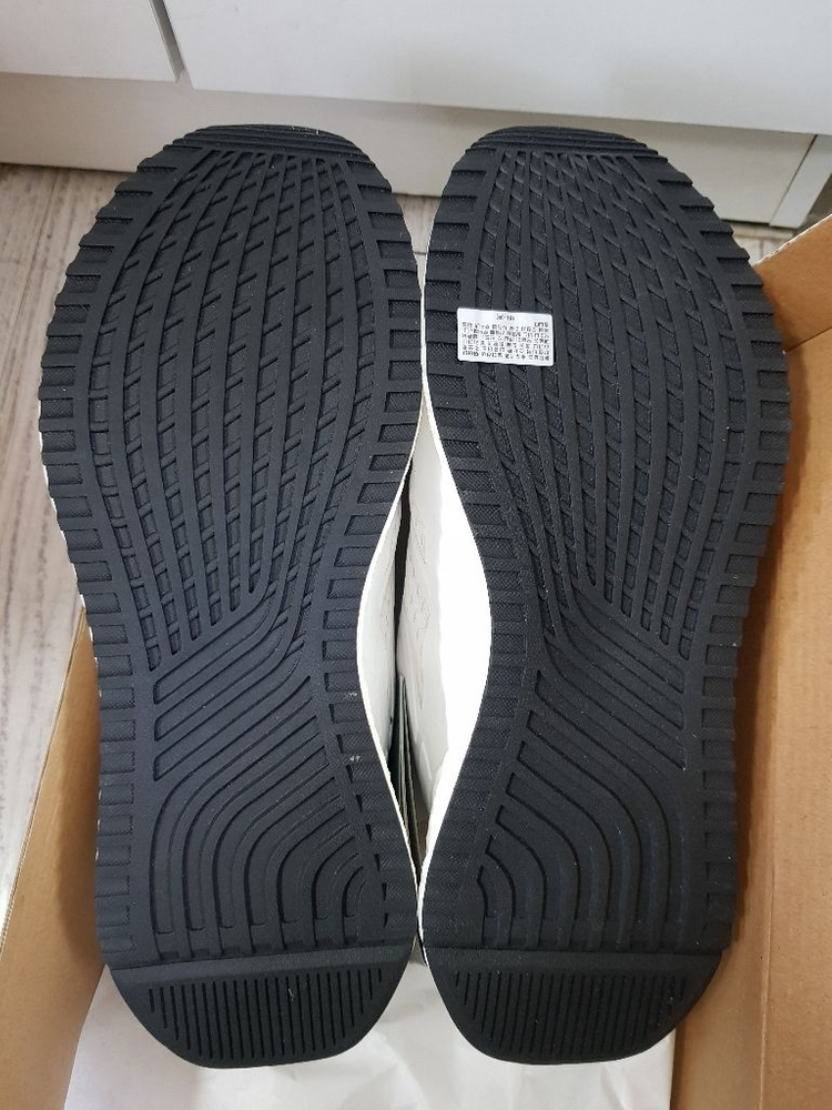 네파 트레킹화 265,270 이미지