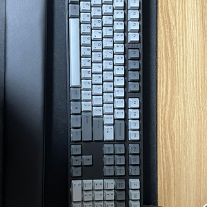 VARMILO VA108M 다크믹스 저소음적축