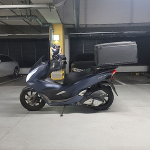 pcx125 18년 12월식 판매합니다.