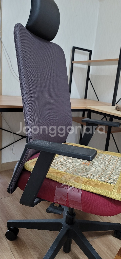 이사문제로 듀오백의자 급하게 싸게 팝니다.--0