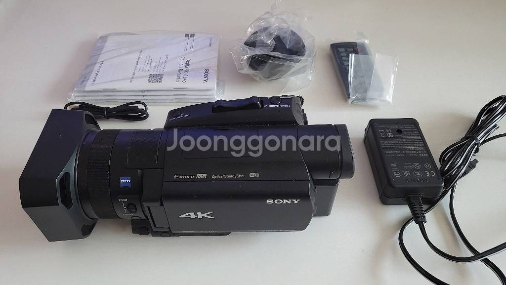 소니 FDR-AX700--0