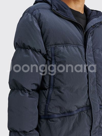 스톤아일랜드 나일론 메탈 다운자켓 21시즌 44508--1