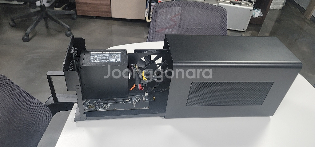 razer core x 외장그래픽카드 케이스--3