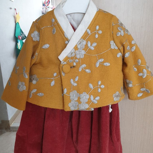 아기한복