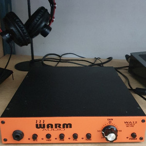 warm audio wa12