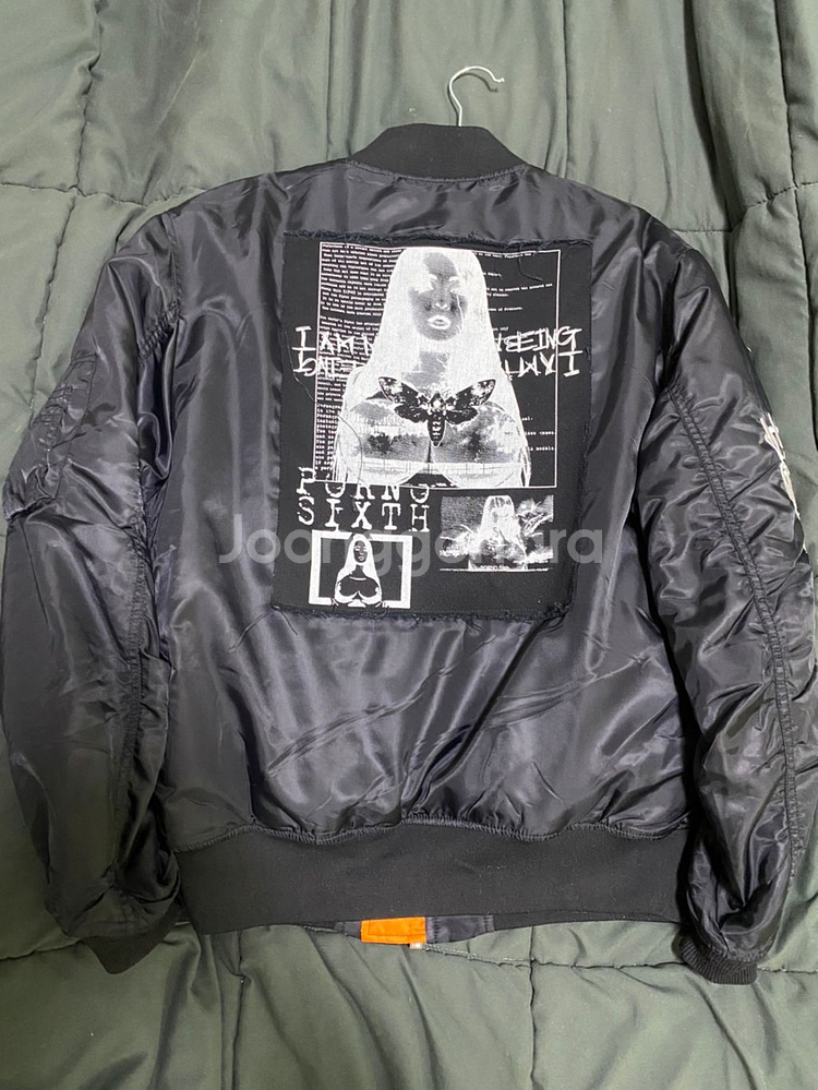 아임낫어휴먼비잉 항공점퍼 라지 무배--1