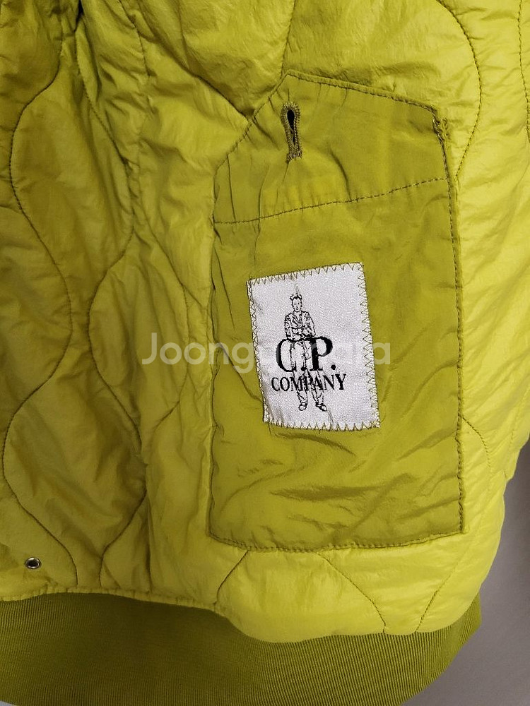 씨피컴퍼니 패딩보머자켓 cp company 105--2