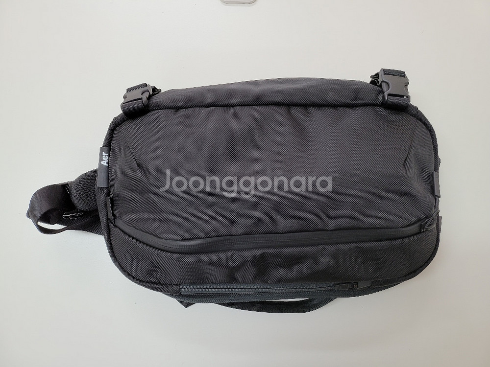 AER Travel Sling 2 슬링백 판매합니다--1