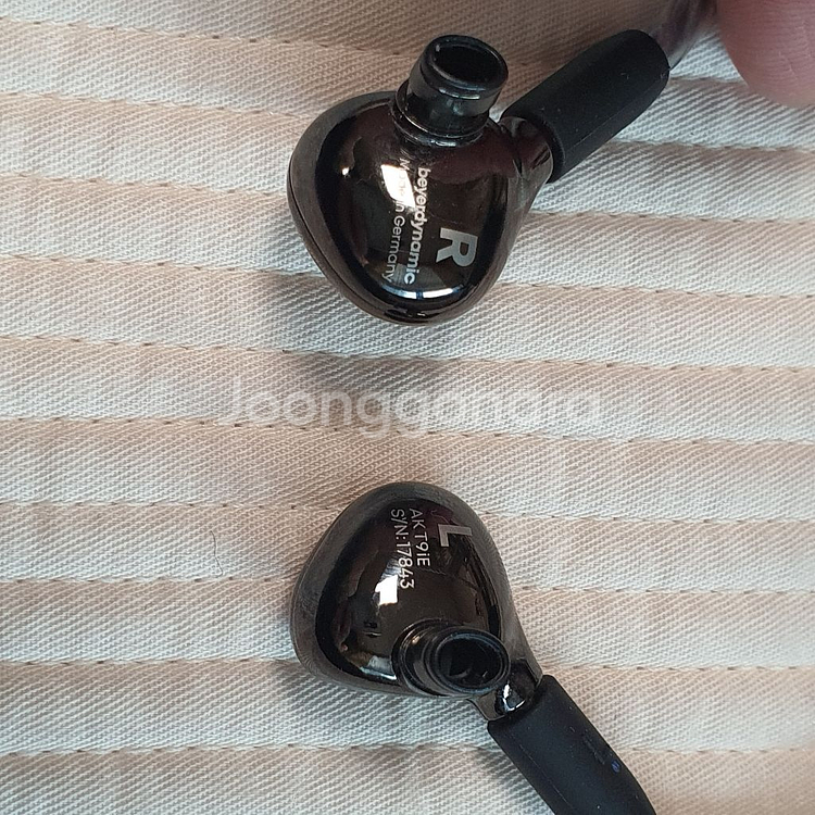 아스텔앤컨 AK T9iE 고해상도 이어폰 S급 판매--4