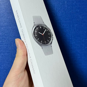 갤럭시워치4 클래식 46mm 실버 팝니다