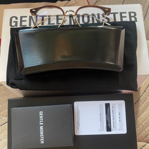 개격내림)젠틀몬스터 알리오xB4 새것풀박스 팝니다