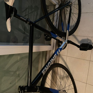 엔진11크릿디 2018년씩 오션블루 픽시 팝니다