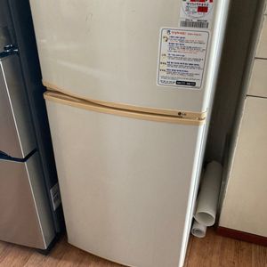 냉장고137L
