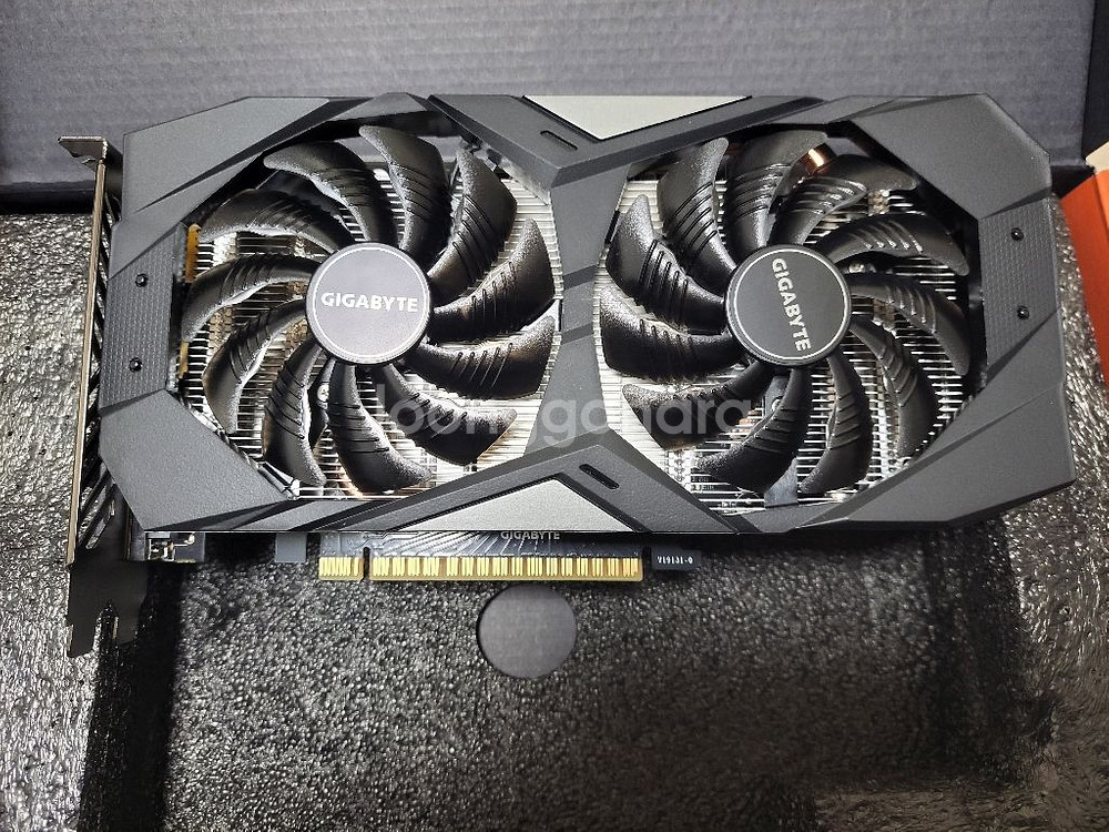 기가바이트 gtx 1650super s급 풀박스 판매--1