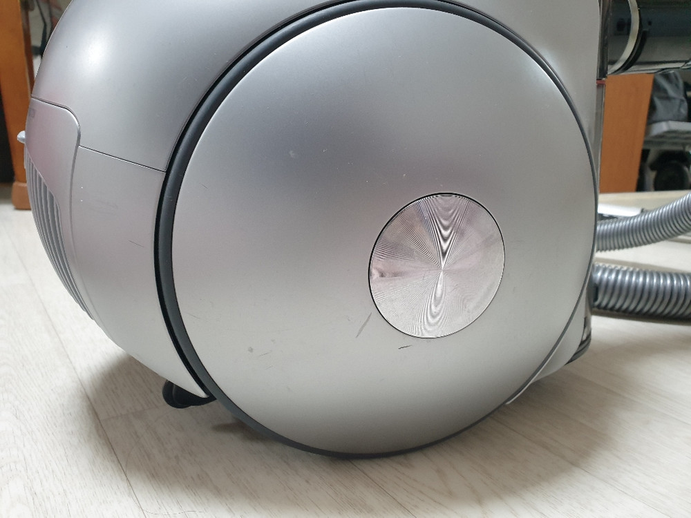 LG 코드제로 T9 무선청소기--8