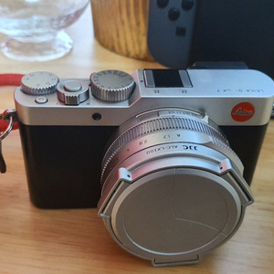 라이카 카메라 D-lux7 판매합니다