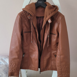 여성가죽자켓