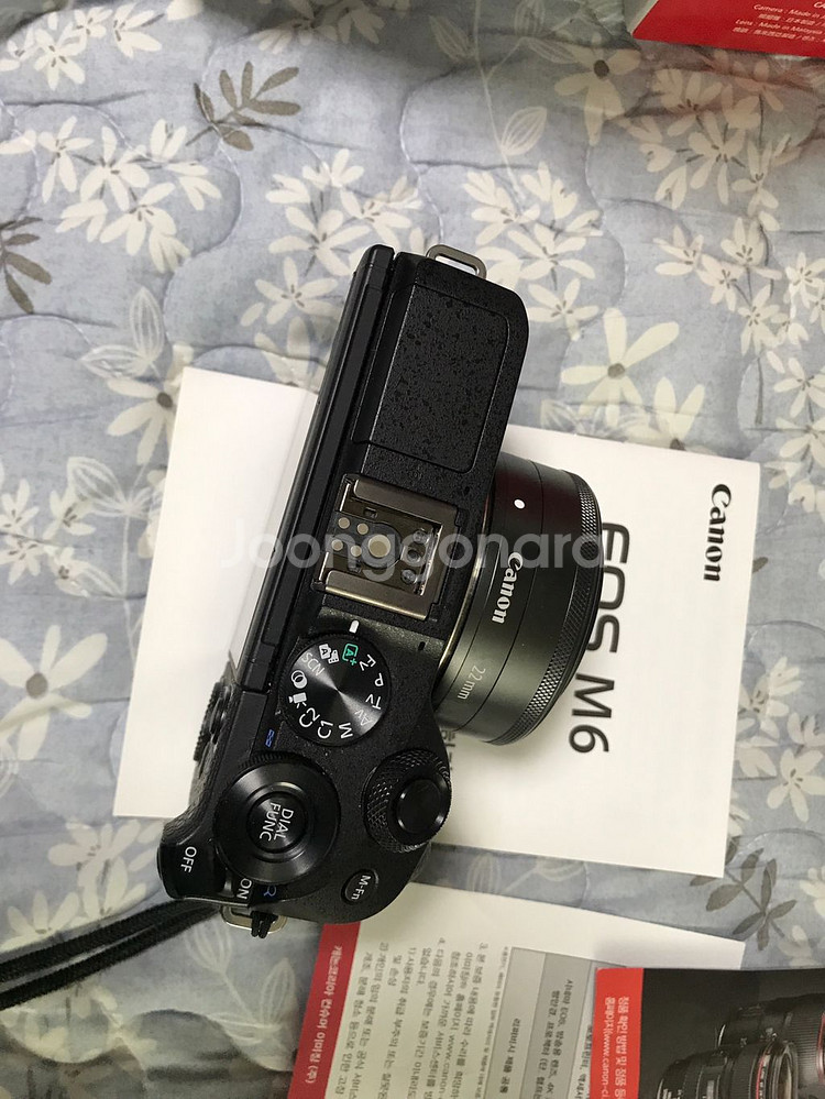 m6 mark2 + 22mm f1.8--3