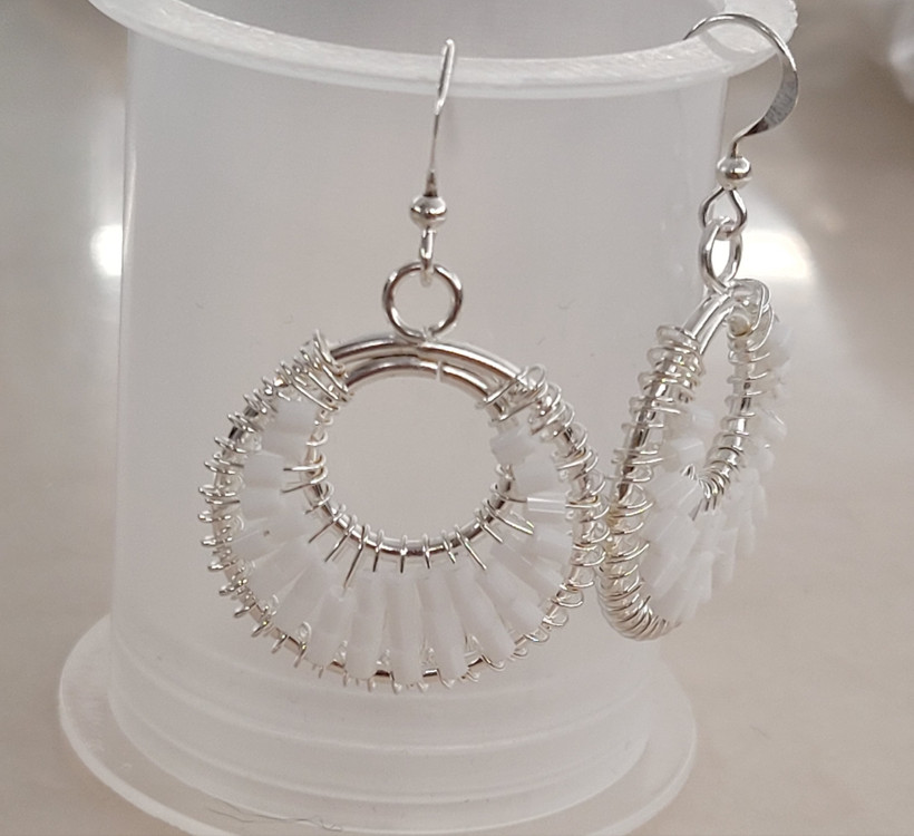 원형 비즈 귀걸이 화이트 25미리 40개 일괄--2