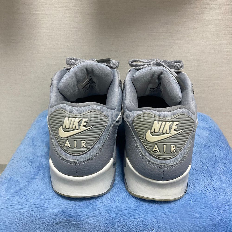 나이키 우먼스 에어맥스90 LE 그레이화이트 240--2