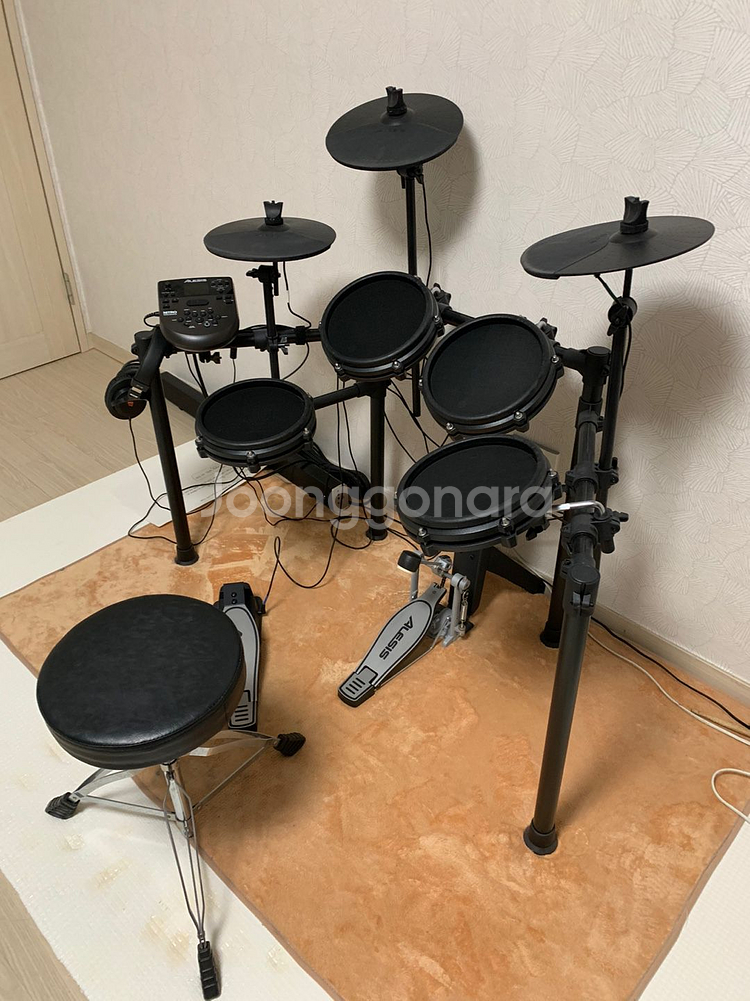 alesis 전자드럼 (Nitro Mesh Kit)--1