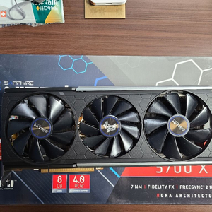 사피이어 rx 5700xt 니트로 팝니다