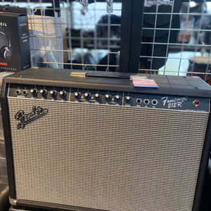 Fender 212R 팬더 프론트맨 엠프 앰프