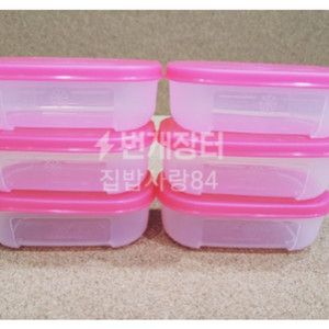타파웨어 펭귄 소형1번 핑크(6) 판매합니다.