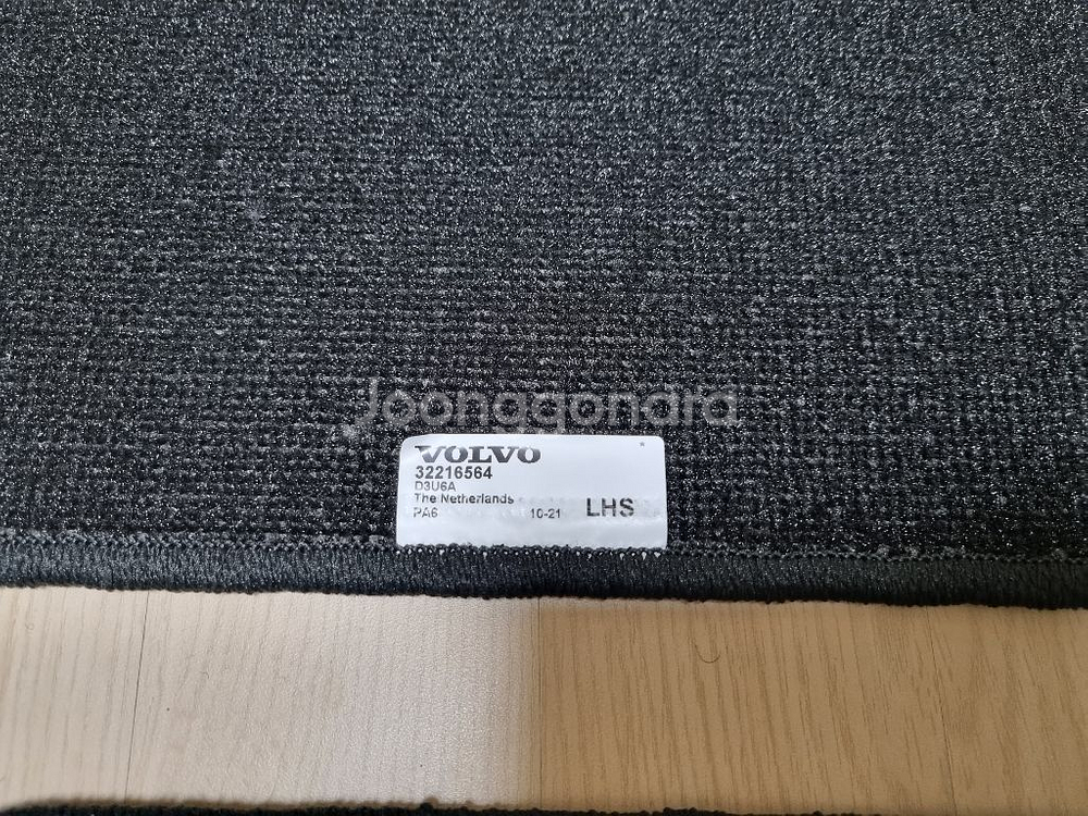 볼보XC60 순정매트--2