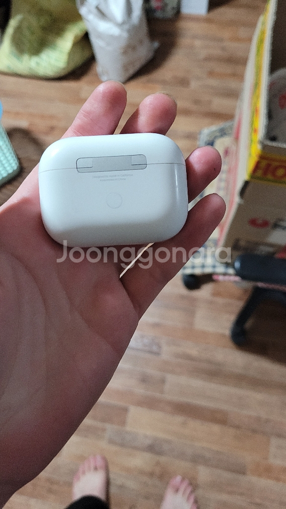 에어팟프로 본체--2