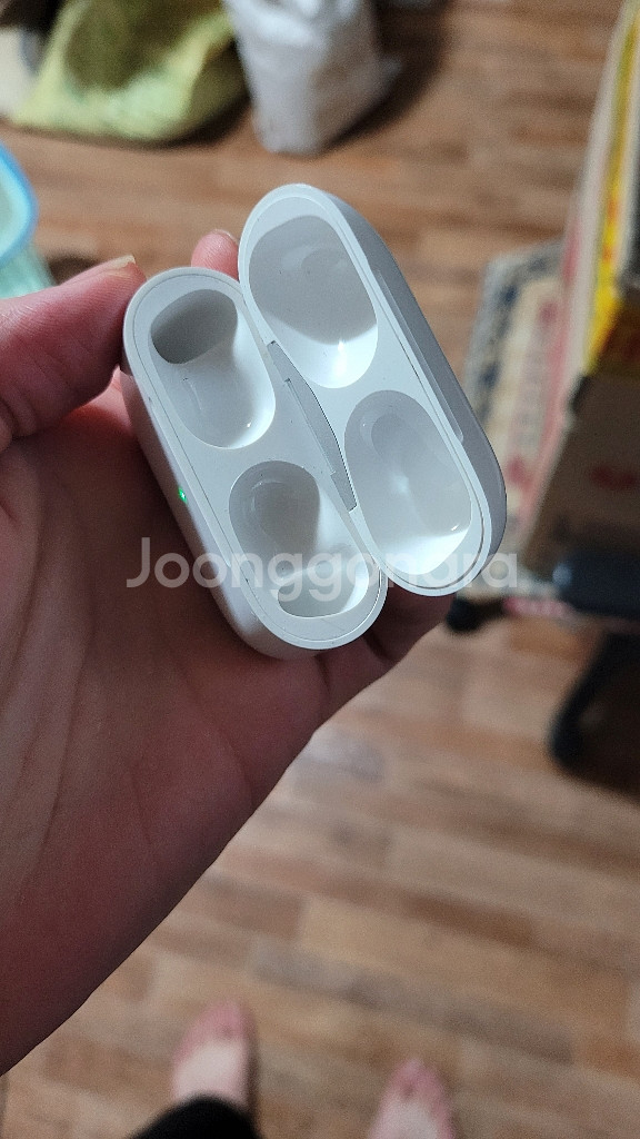 에어팟프로 본체--0
