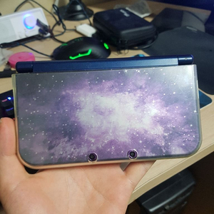 닌텐도 뉴 3ds xl 한정판 팝니다(일본판입니다)