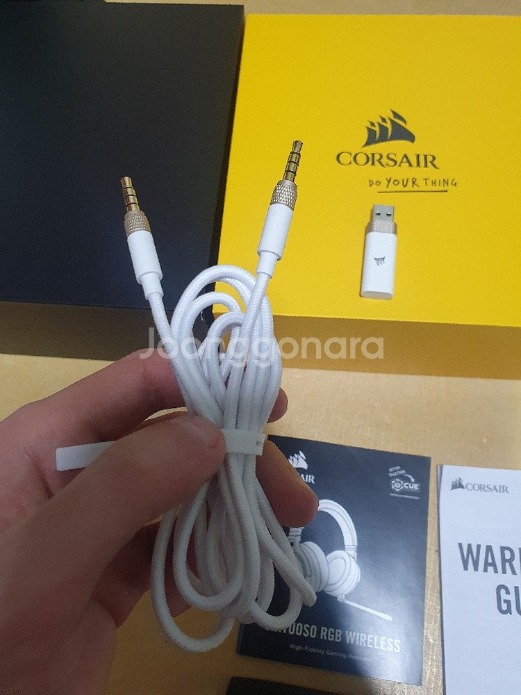 커세어 게이밍 헤드셋 버츄오소 판매합니다--4