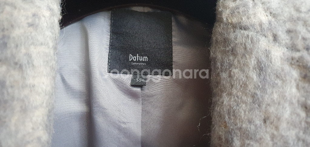 데이텀 여성 코트 55사이즈--1