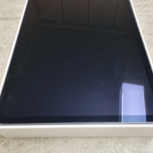 아이패드 프로 11형(3세대) 비닐만 뜯은 새제품