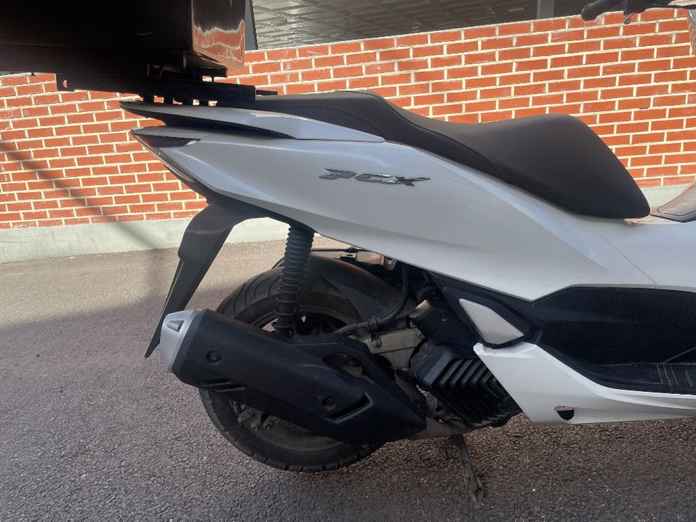 서울) 혼다 PCX125 21년 2021 ABS 흰색--4