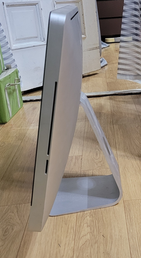 아이맥 부품용 2010년 21.5인치--1