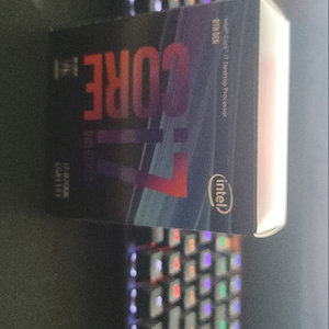 인텔 i7-8700k 팔아요