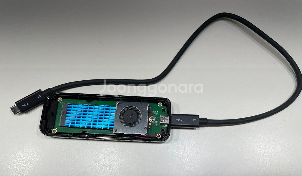 리뷰안 TB3000A pro 외장 ssd--2