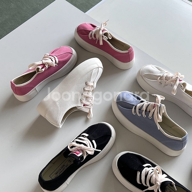 스니커즈,키높이,여자운동화,230,240,250,235--0