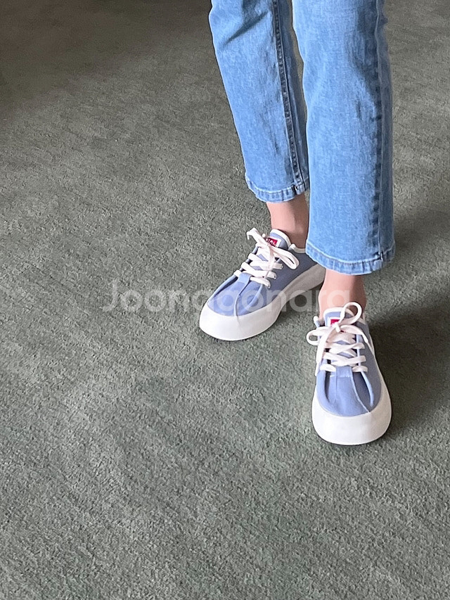 스니커즈,키높이,여자운동화,230,240,250,235--7