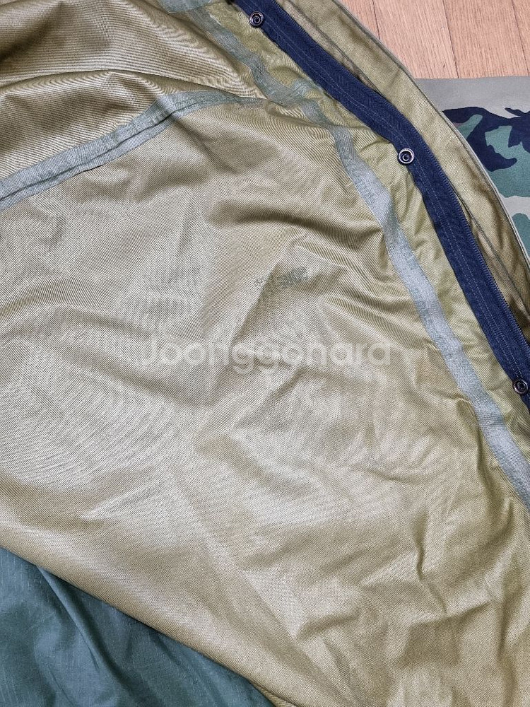 us army slleping bag--1