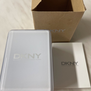 dkny 금장시계