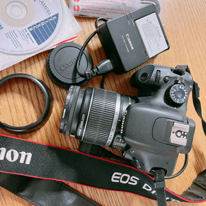 캐논 EOS 550D (풀셋트 상태좋은 중고)