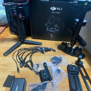 Dji RS2 pro 콤보+스테디캠 + 조끼+렌즈지지대