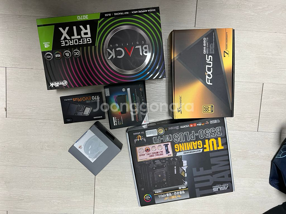 컴퓨터본체데스크탑:이엠텍rtx 3070, 5600x--3