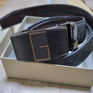 구찌벨트 오토매틱 자동벨트 팝니다 새것입니다